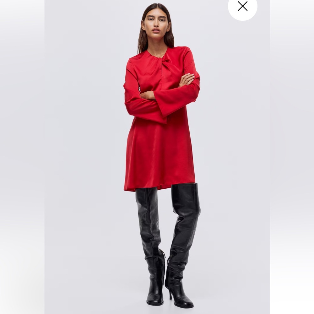 H&M TWIST-DETAIL DRESS  Small - Picture 5 of 9